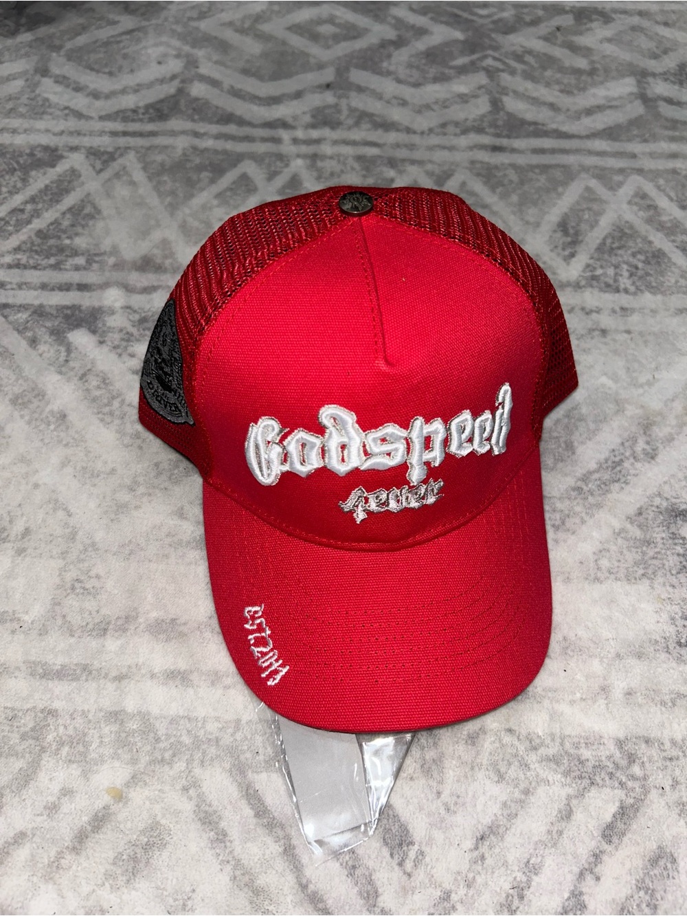 Red Trucker Cap - - Picture 6 of 6
